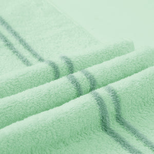 BISTOW 100% Cotton Green Smart Bath Towel 27.6x55.1 inches, Super Soft and Absorbent - Perfect for Hotels, Travel, Bathrooms, Spa, and Gym - Biostow